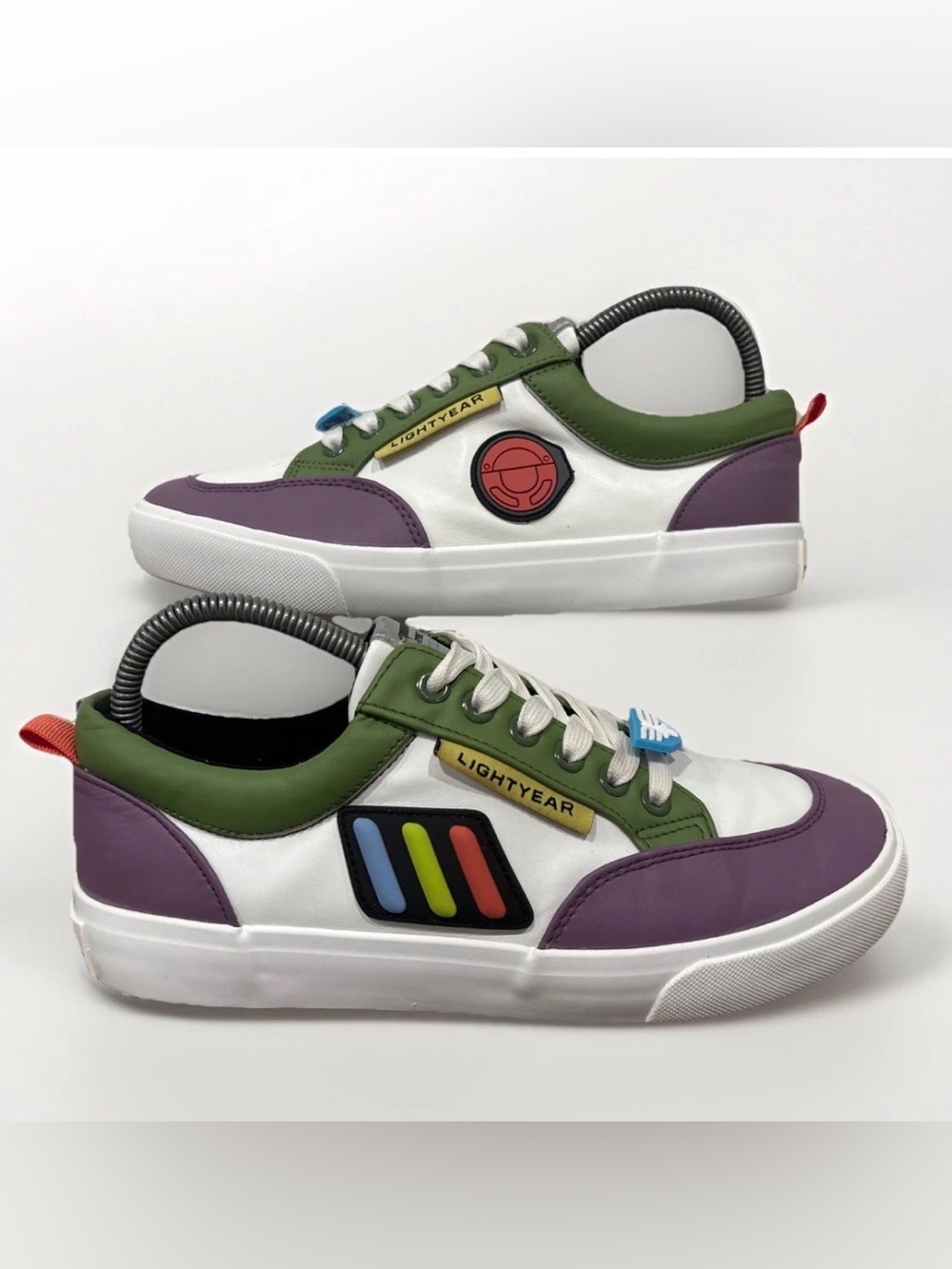 Disney Pixar Toy Story Buzz Lightyear Skater Lace Sneakers men’s 7 women’s 8.5